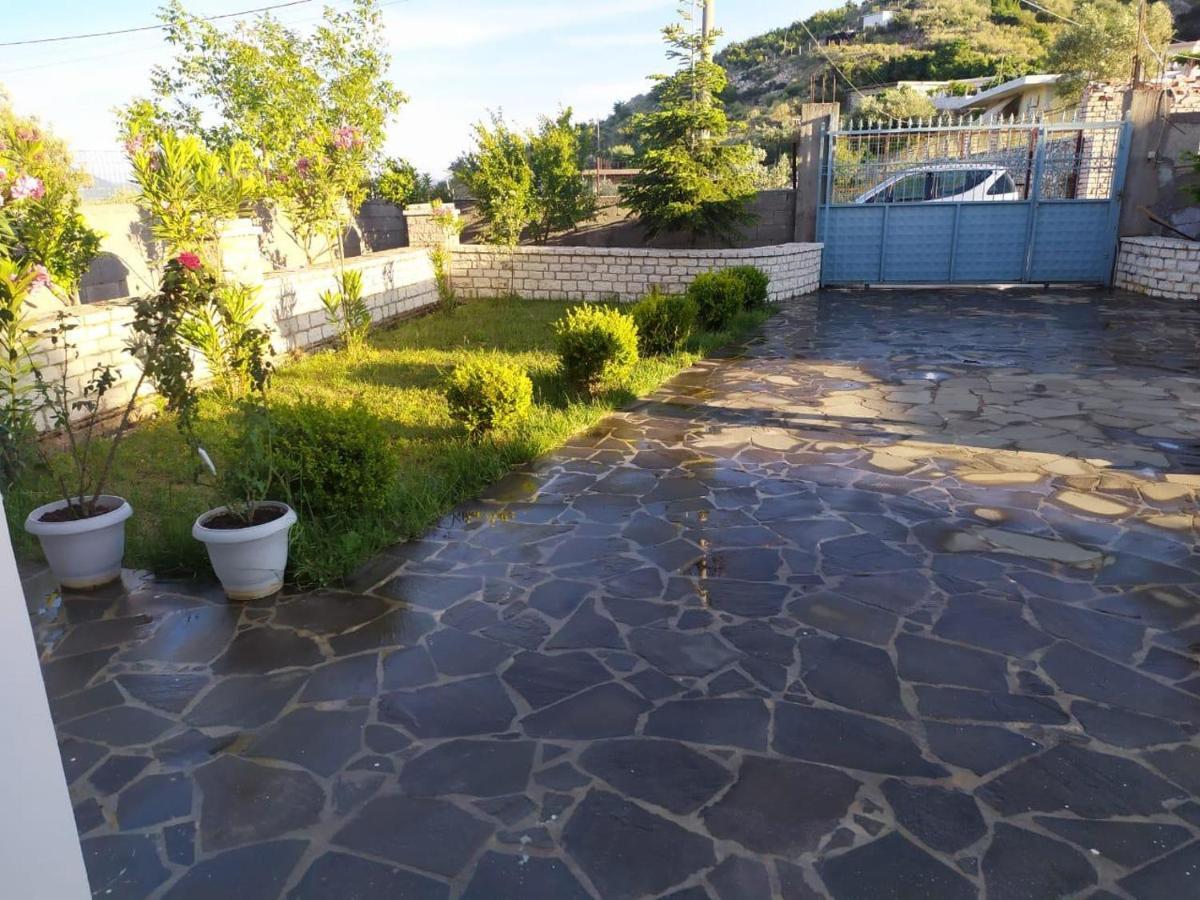 Appartement Mihal *