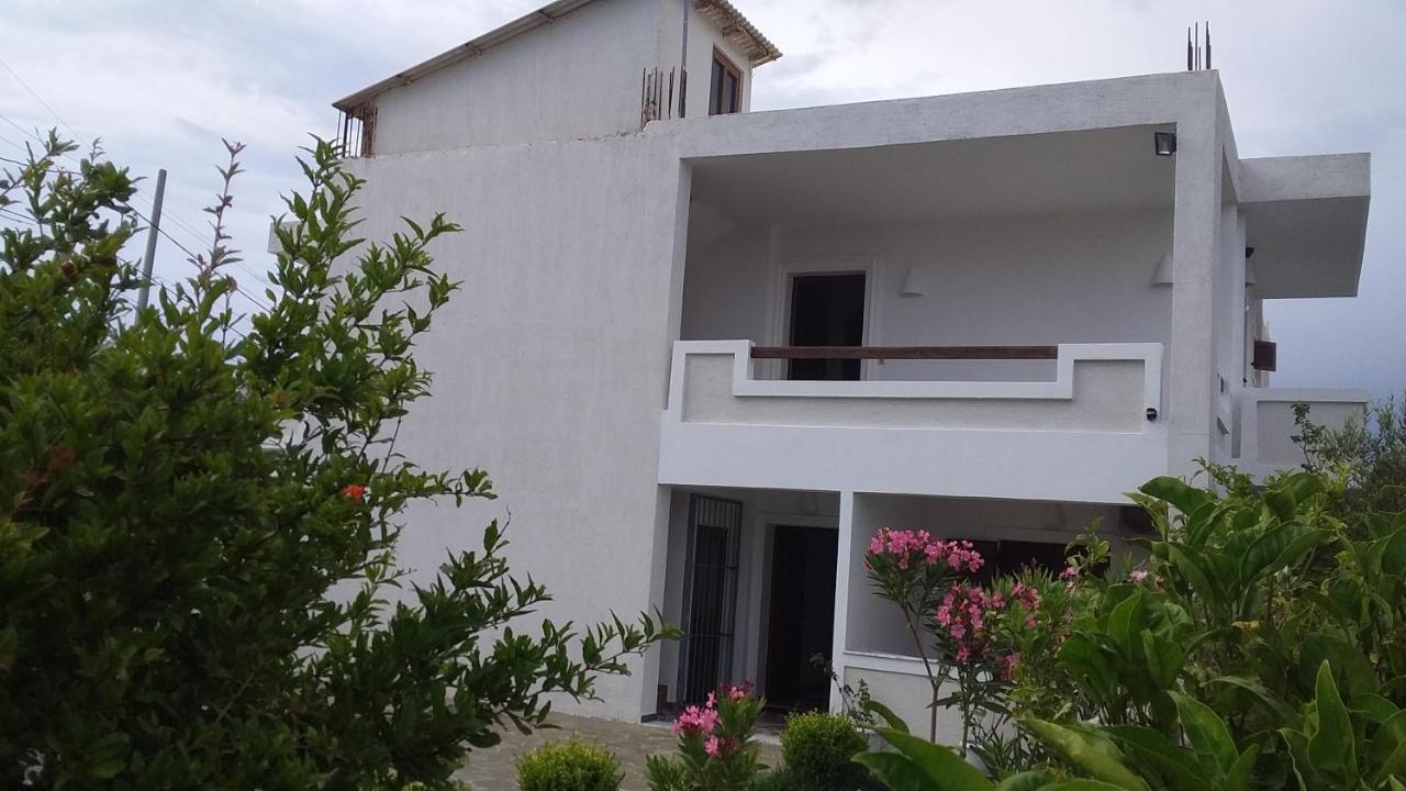 Appartement Mihal Sarandë