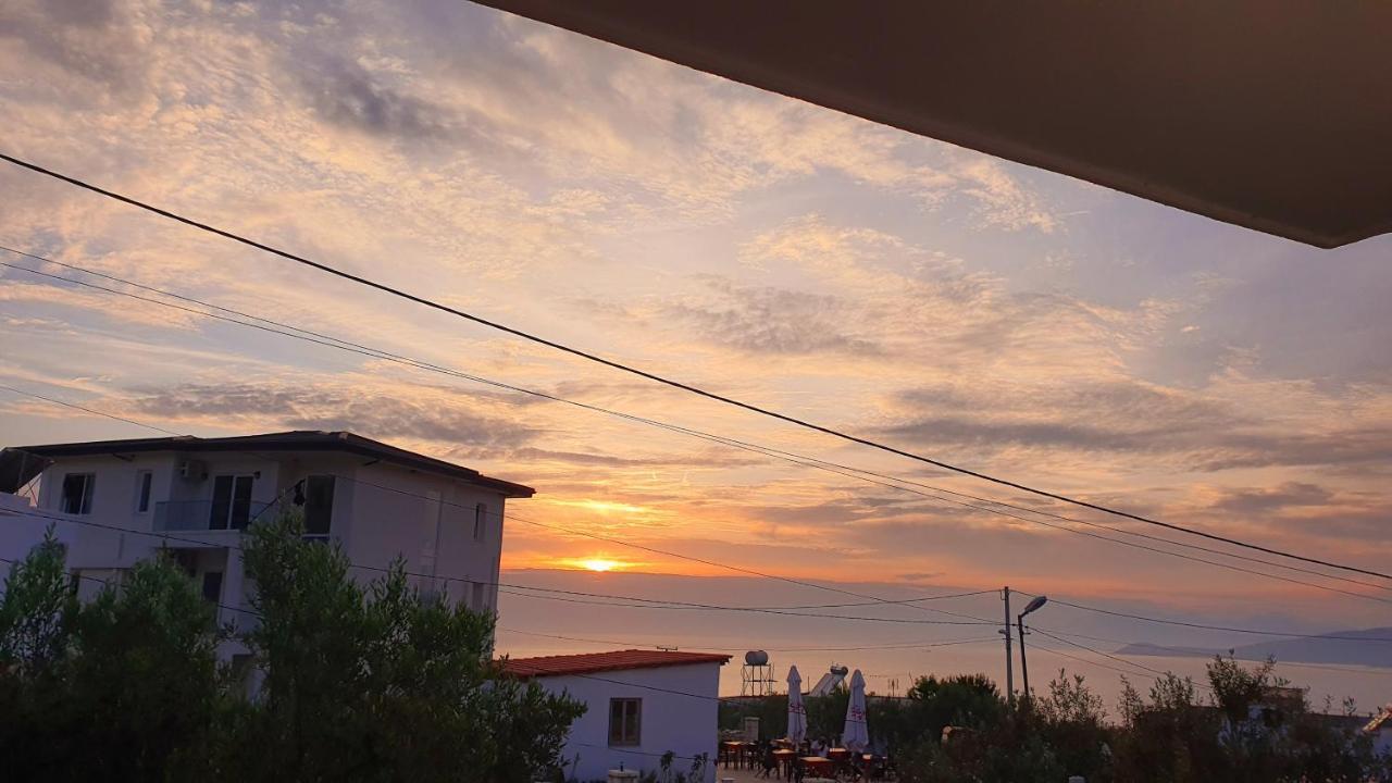 Mihal * Sarandë
